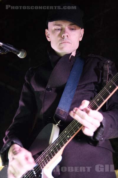 BILLY CORGAN - 2005-06-10 - PARIS - La Cigale - 